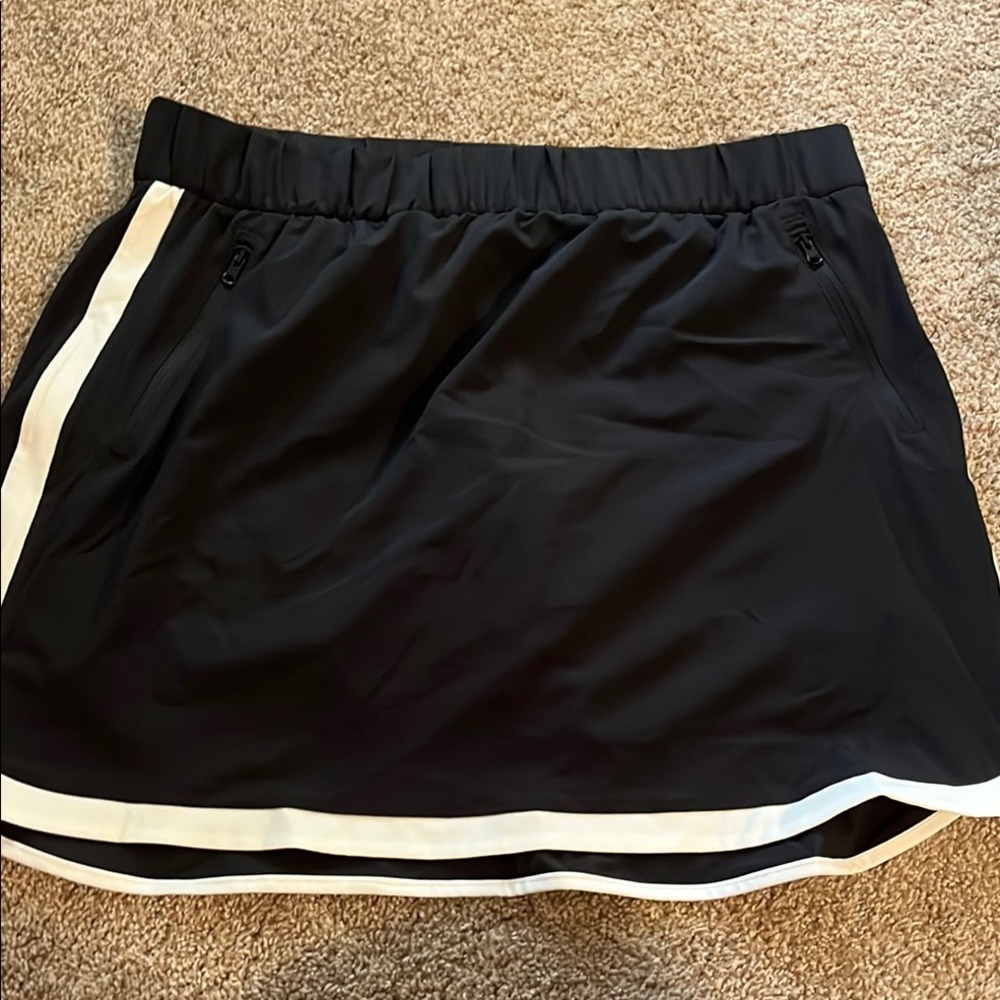 T by Talbots skort - Picture 2 of 3